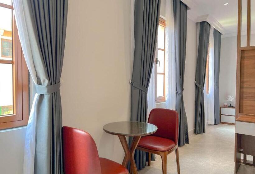 استودیوی لوکس, Linda Hotel   Sunset Town   Phu Quoc