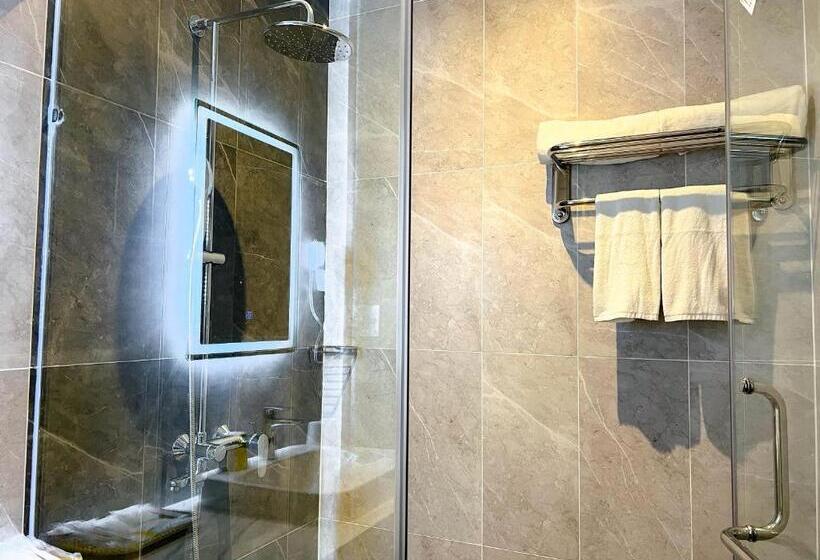 اتاق لوکس خانوادگی, Linda Hotel   Sunset Town   Phu Quoc