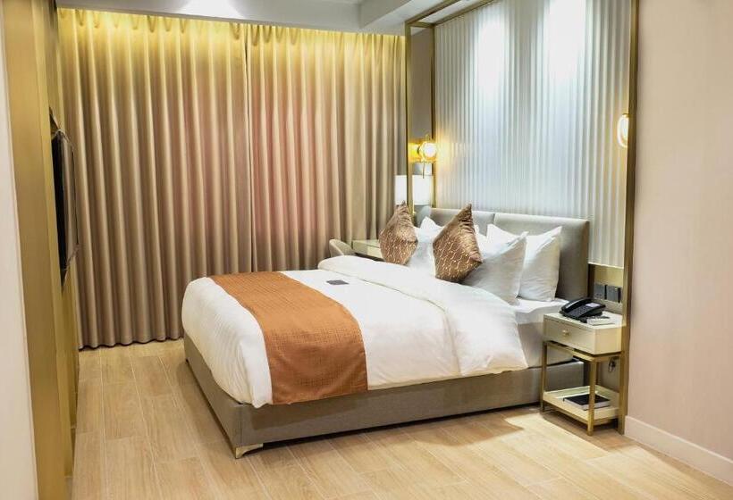 스탠다드 룸 킹사이즈 침대, Uma Hotel And Residences