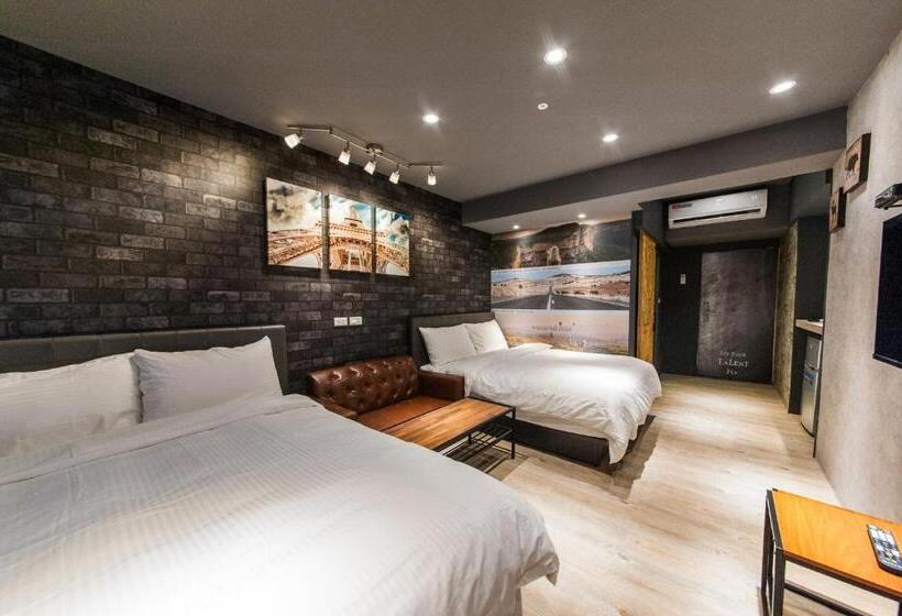 اتاق استاندارد چهار تخته, Air Travel Inn