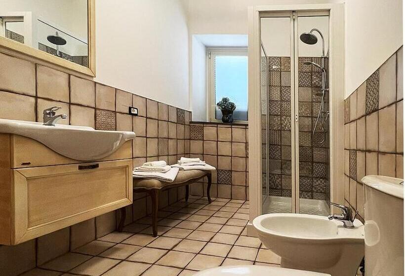 اتاق استاندارد اینتریور, B&b Donna Cinzia