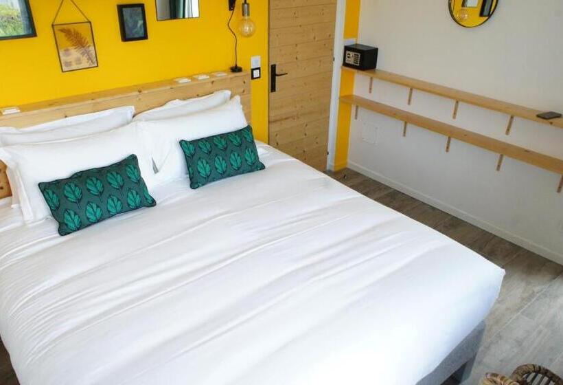 Superior Room with Terrace, La Quintita Biarritz   Studio Avec Jardin