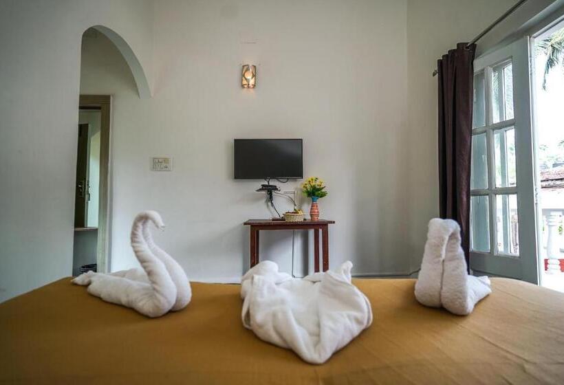 اتاق استاندارد, Grande Ave Maria Resort