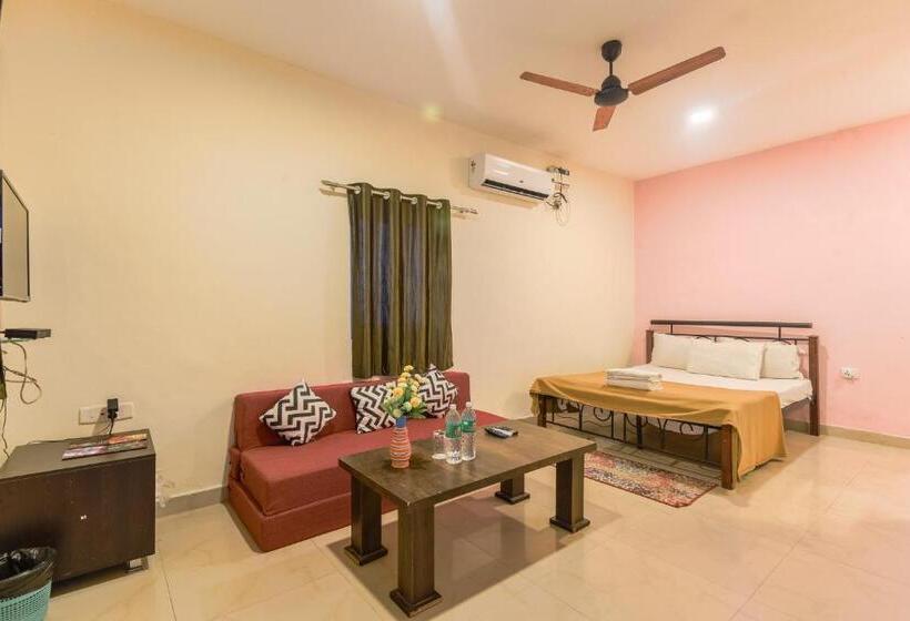 استودیوی لوکس, Grande Ave Maria Resort