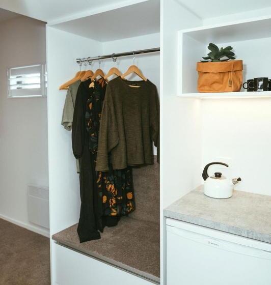 استودیوی استاندارد با چشم‌انداز دریا, Mariner Suites