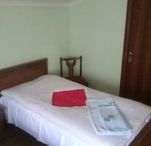 اتاق اکونومی, B&b Odzun