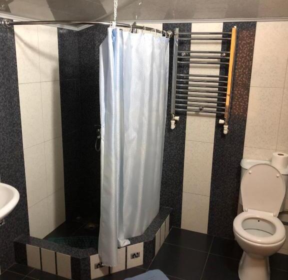 اتاق اکونومی, B&b Odzun