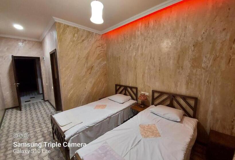 اتاق سوپریور, B&b Odzun