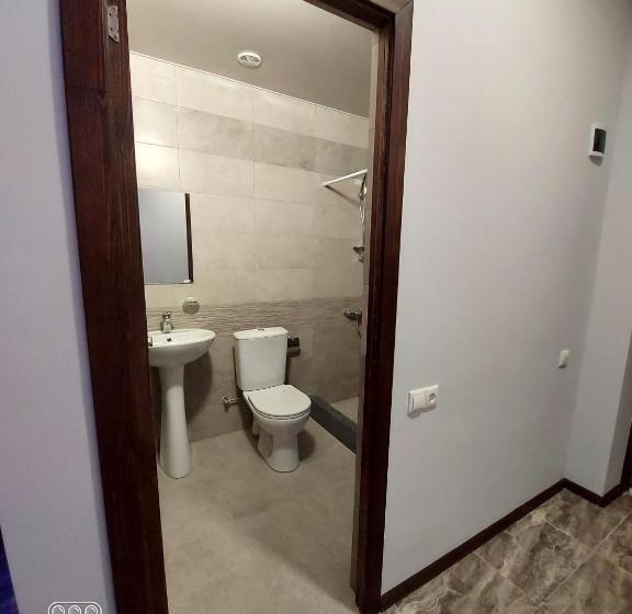 اتاق سوپریور, B&b Odzun