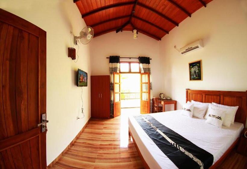 اتاق استاندارد سه نفره, Grand Residence