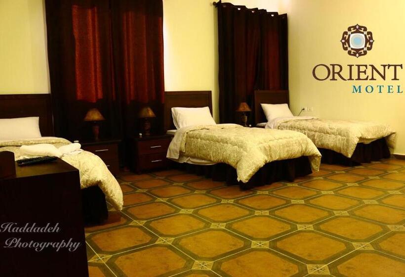 اتاق خانوادگی, Orient