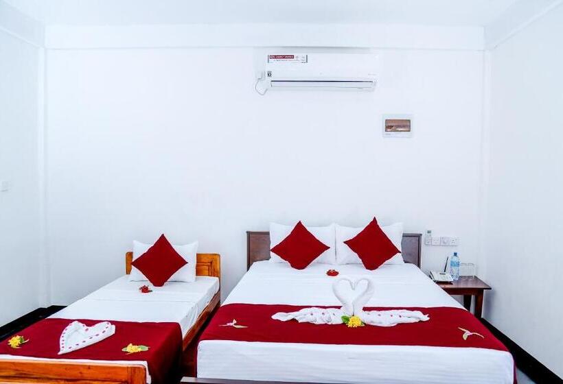 اتاق استاندارد, Crescent Sea Resort