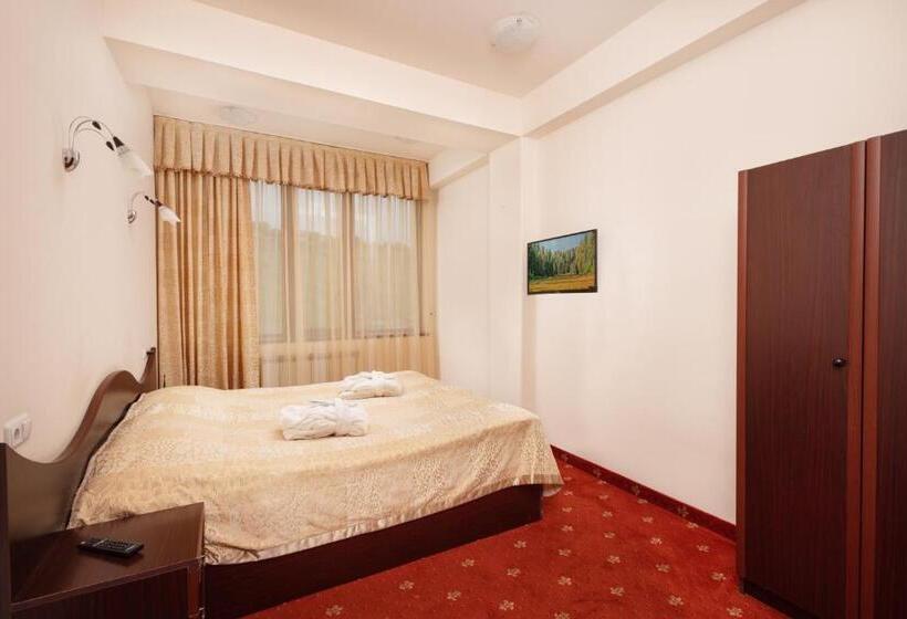 اتاق خانوادگی, Arzni Health Resort