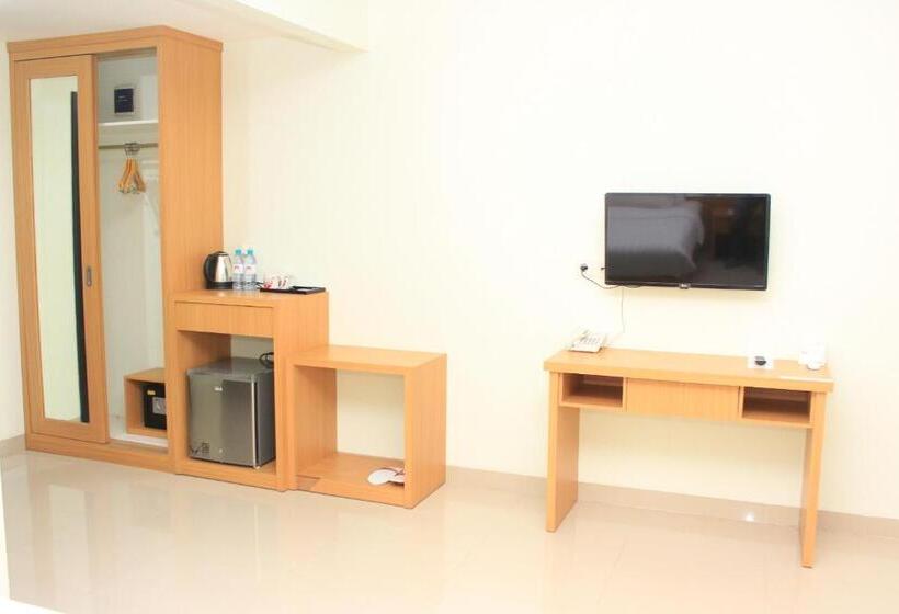 اتاق لوکس, Naka Hotel Kupang