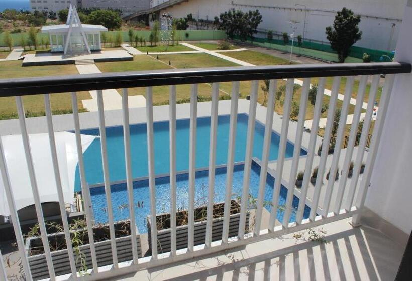 اتاق لوکس, Naka Hotel Kupang