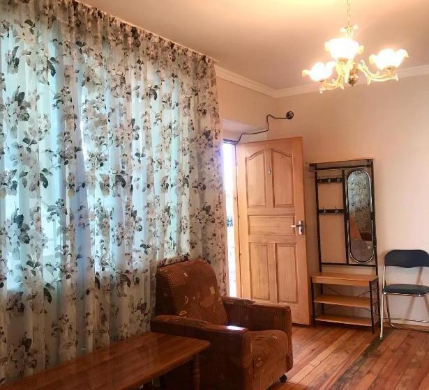 اتاق سوپریور خانوادگی, алтын мезгиль
