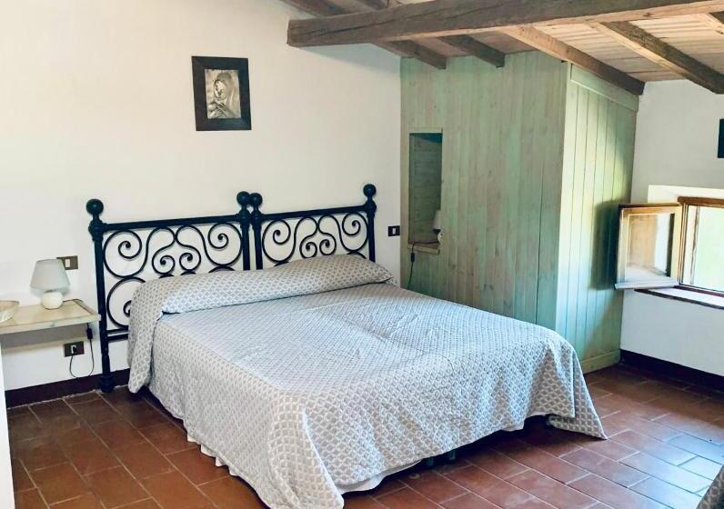 1 Bedroom Penthouse Apartment, Agriturismo Pane E Vino