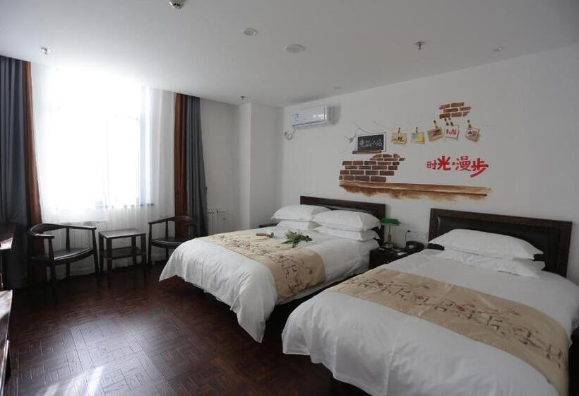 اتاق خانوادگی, Time Traveller Hotel   Near The Grass Skyline, Dajingmen, Zhangjiakoubu, 20 Minutes Away From Zhangj