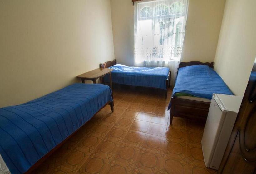 Triple Room Sea View, Guest House Imeda