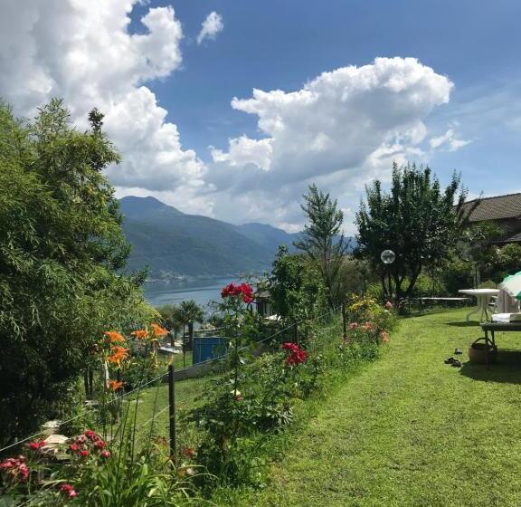 اتاق استاندارد با چشم‌انداز دریاچه, Bedandbreakfastlagodicomo