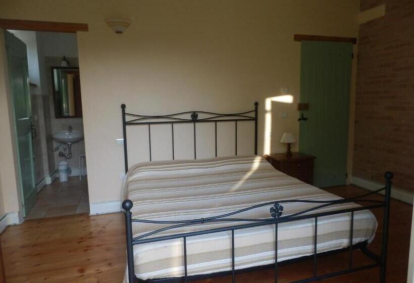 اتاق استاندارد, Agriturismo I Ciliegi Del Checco