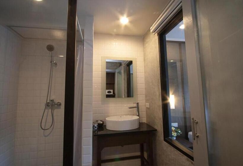 اتاق لوکس, La Lune Beach Resort