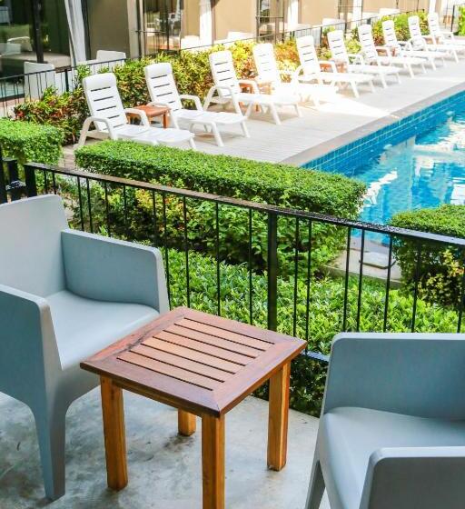 اتاق لوکس, La Lune Beach Resort