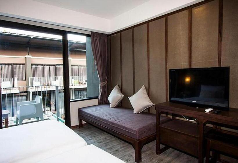 اتاق لوکس, La Lune Beach Resort
