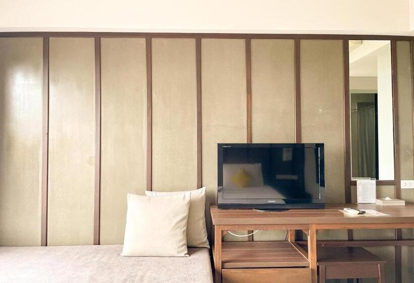 اتاق لوکس, La Lune Beach Resort