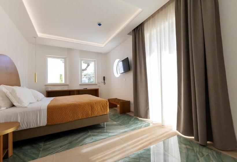 اتاق استاندارد با تخت بزرگ, Maggiano Boutique