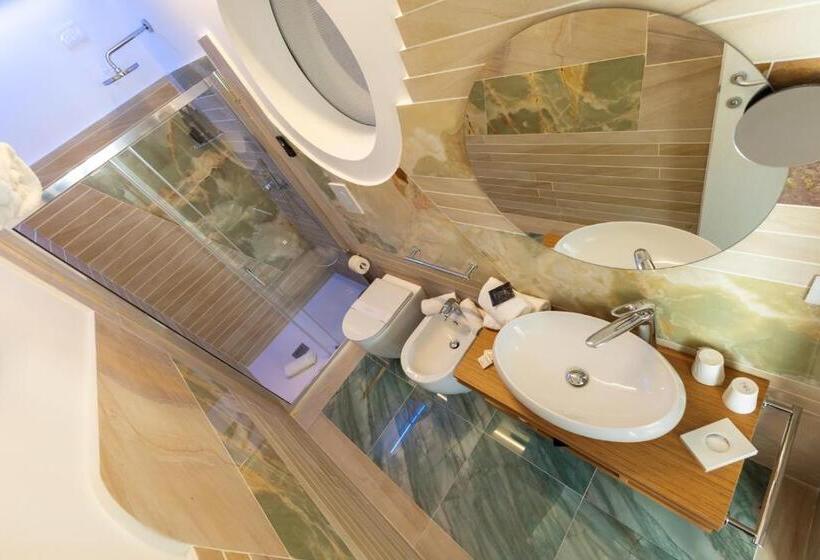 اتاق استاندارد با تخت بزرگ, Maggiano Boutique