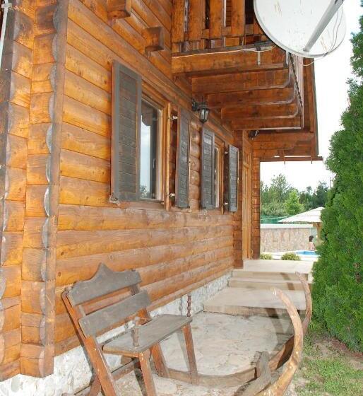 کلبه ییلاقی سوپریور یک خوابه, Resort Balkis