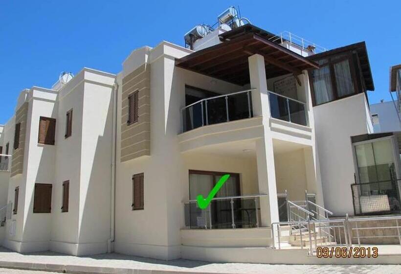 آپارتمان 2 خوابه, Sunset Beach Apartments