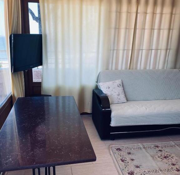 آپارتمان 1 خوابه با تراس, Sunset Beach Apartments