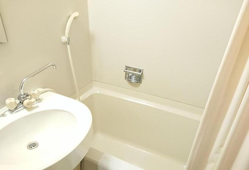 اتاق عادی با تخت دوبل, Crown Hills Imabari