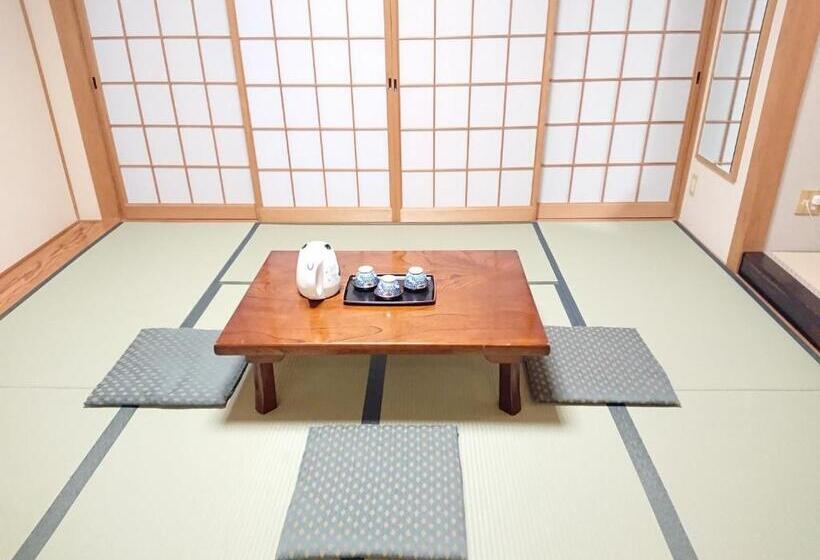 اتاق استاندارد, Crown Hills Imabari