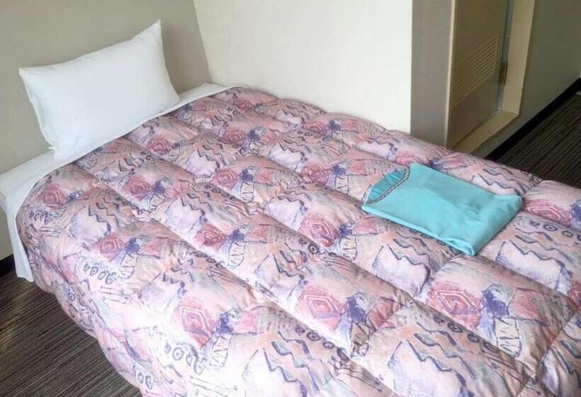 اتاق استاندارد یک نفره, Niihama Hills Prince House