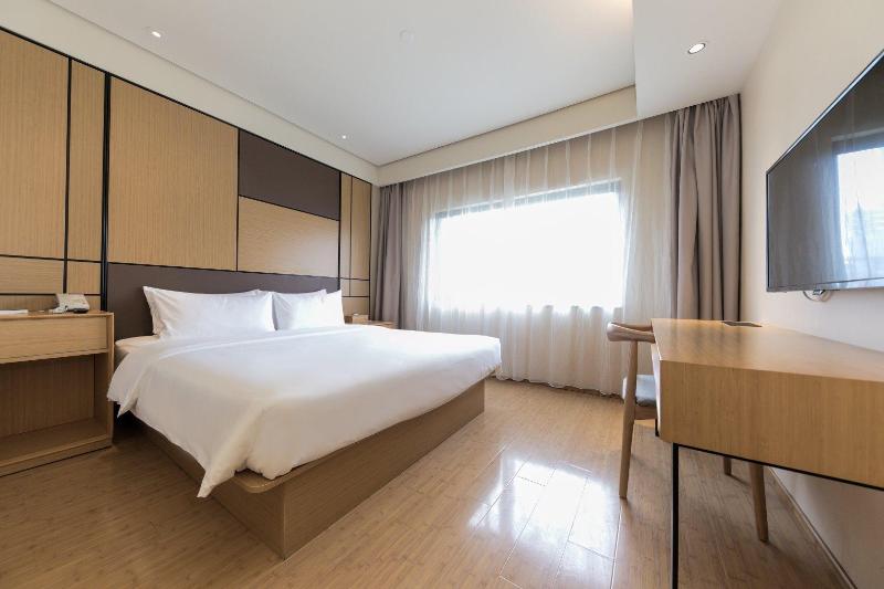 سوییت, Ji Hotel Shanghai Guangda Liuzhou Road