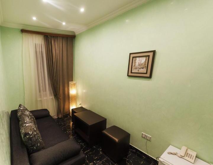 اتاق لوکس خانوادگی, Mia Casa Hotel Yerevan