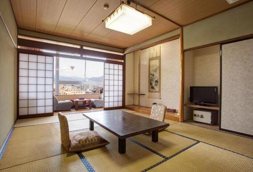اتاق استاندارد چهار تخته, Heian