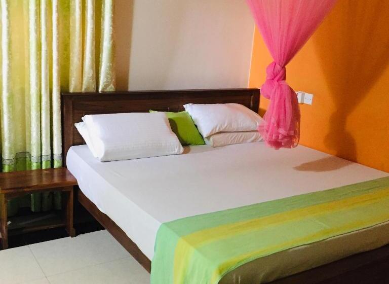 اتاق اکونومی, Bee Nest Bed & Breakfast