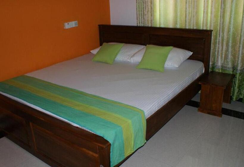 اتاق لوکس خانوادگی, Bee Nest Bed & Breakfast