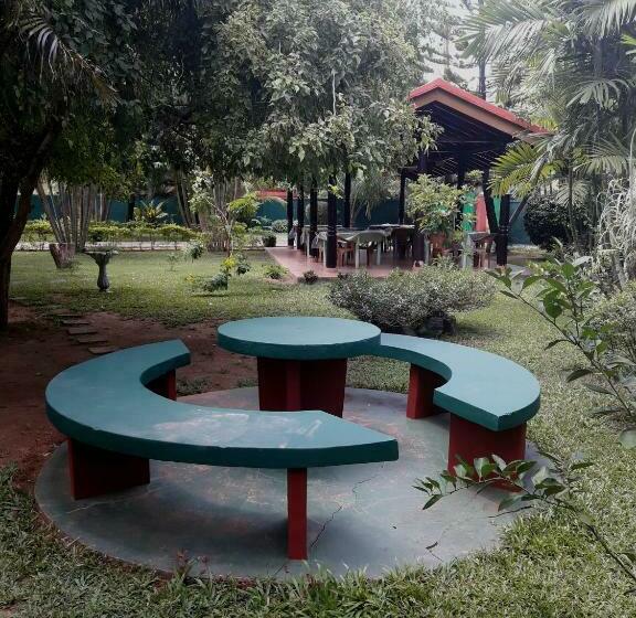 Economy Triple Room, Tk Green Garden