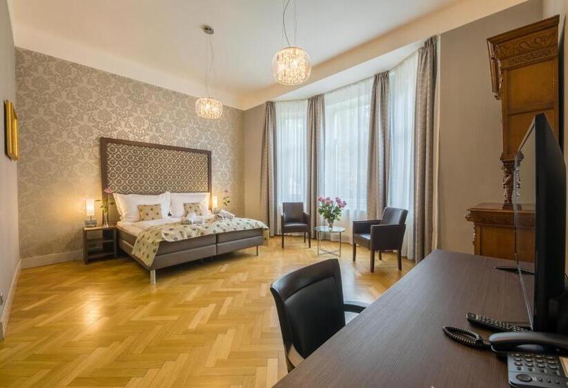 اتاق استاندارد, Wellness & Spa Hotel Villa Regenhart