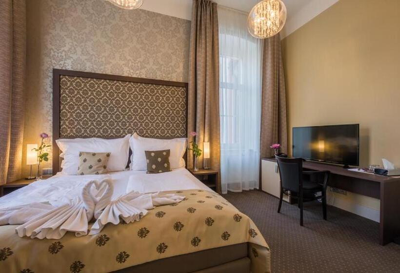 اتاق استاندارد, Wellness & Spa Hotel Villa Regenhart