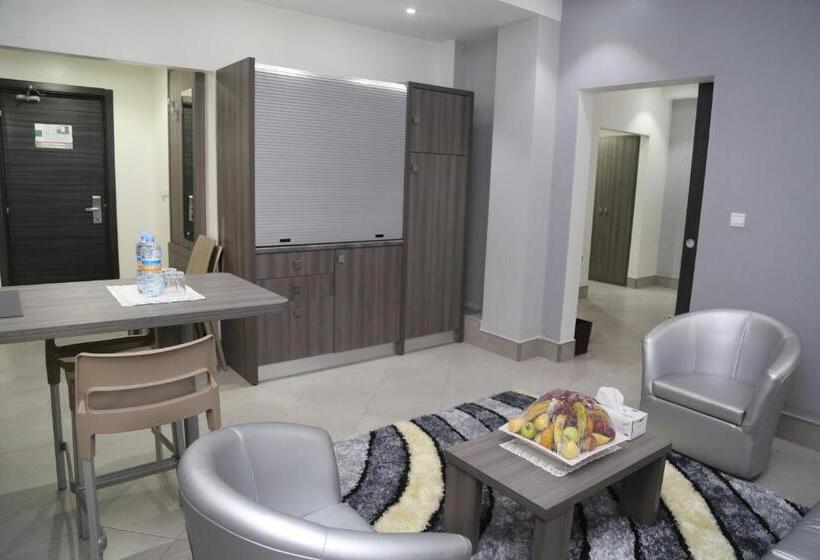 سوییت جونیور لوکس, Nouakchott