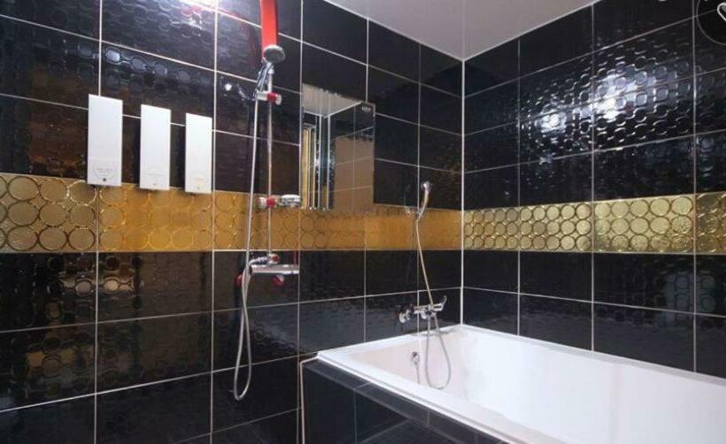 اتاق استاندارد, Jinju Gng Motel
