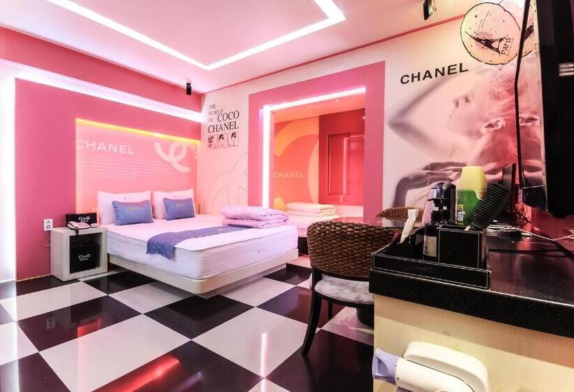 اتاق استاندارد, Jinju Gng Motel
