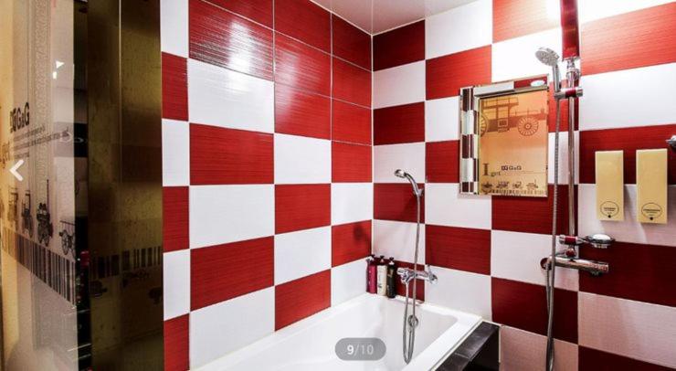 اتاق استاندارد, Jinju Gng Motel