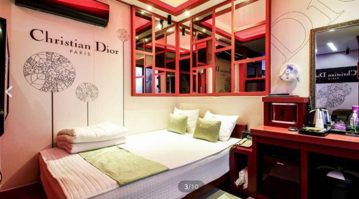اتاق استاندارد با وان آب گرم, Jinju Gng Motel